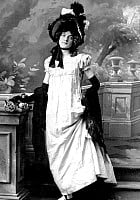 Annabelle Moore